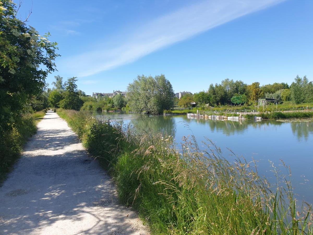 Studio Cerf, Quartier Marais, Terrasse Rez De Chausse, Jardin Accessible, Matelas Confortable Bourges Bagian luar foto